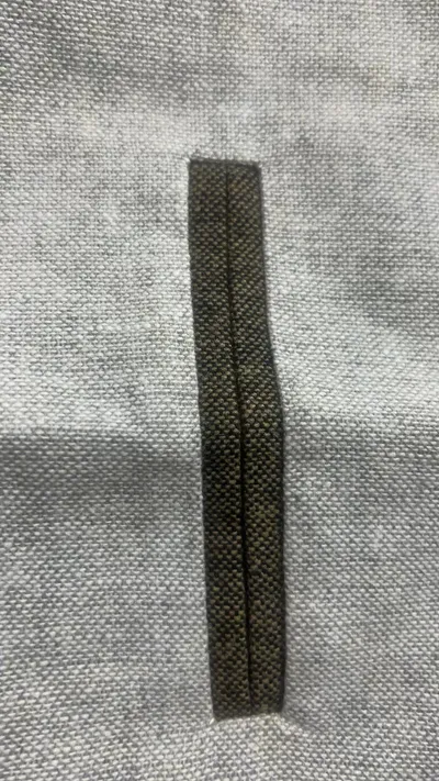 A Simple And Casual British Style Vest In Contrasting Colors For Men Without Straps
