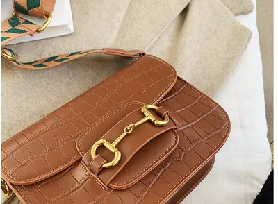 Fashion Retro Wild Lady Single Shoulder Bag