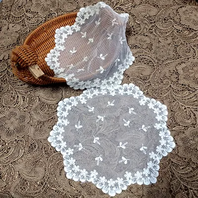 Mesh Bottom Embroidery Tablecloth Lace Embroidery Coaster Cotton Thread Soft Texture Round Retro Decorative Photo Props