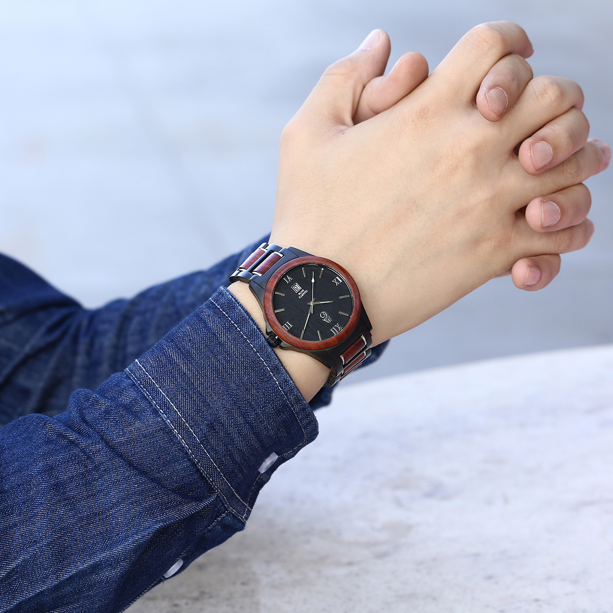 Men Quartz Sandalwood Watch Black
