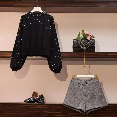 Women's Slimming Bead Thickened Sweater Shorts