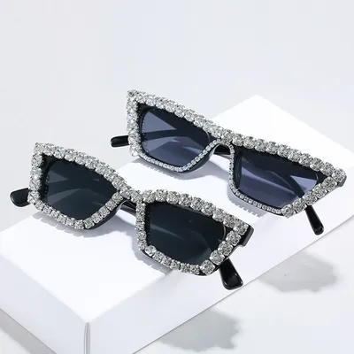 New Small Frame With Diamond Personality Box Diamond Glasses Versatile Chain