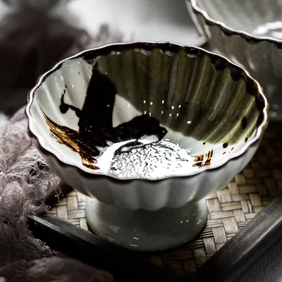 Creative Personality Japanese Retro Ceramic High-footed Bowl
