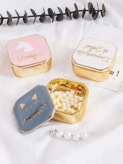 Portable Home Accessories Pack Storage Box