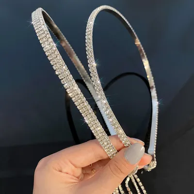 طوق شعر رائع بتصميم جنية ساحرة مرصع بالألماس