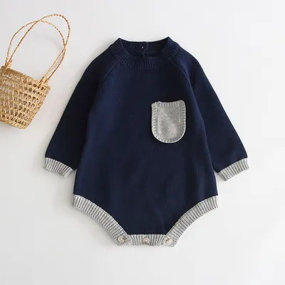 Baby long-sleeved knitted jumpsuit