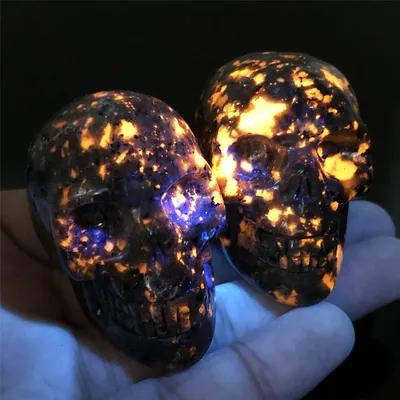 Natural Crystal Carving 2-inch Flame Stone Bone Figurine Crafts Ornaments