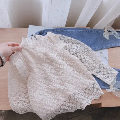 Baby Girl's Western Style All-match Lace Bottoming Shirt