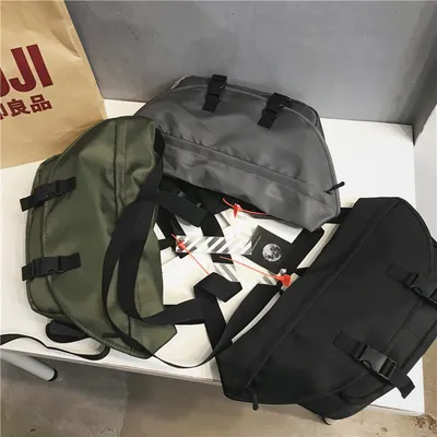 Leisure riding messenger bag