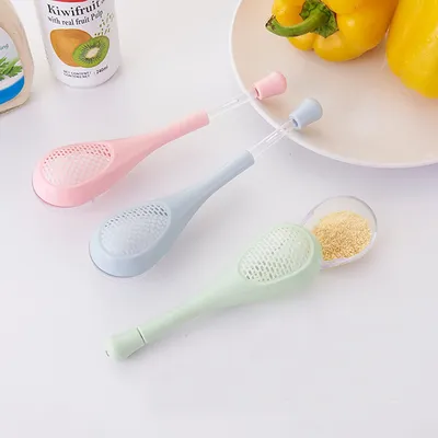 Hollow small hole long handle spoon salt and pepper Seasoning Box Case spice sets for kitchen cruet sprinkle evenly