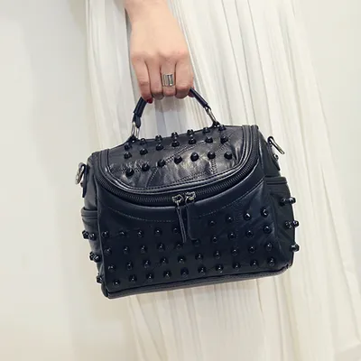 Handbag stitching sheepskin rivet pouch