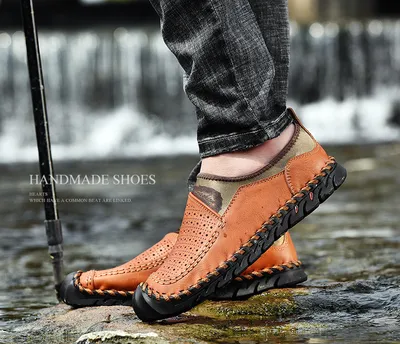 Breathable hiking shoes