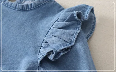 Girl baby jeans wear a triangular climbing suit