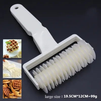 Plastic pizza knife