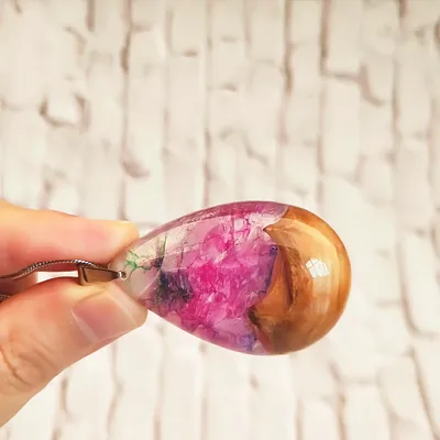 Jade resin wood pendant necklace