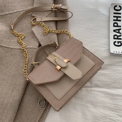 Stone pattern tote