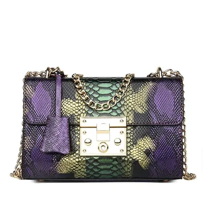 Lock chain small square bag