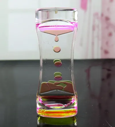 Newest Oil Clock Floating Color Mix Illusion Timer Liquid Motion Visual Desk Toy Decor