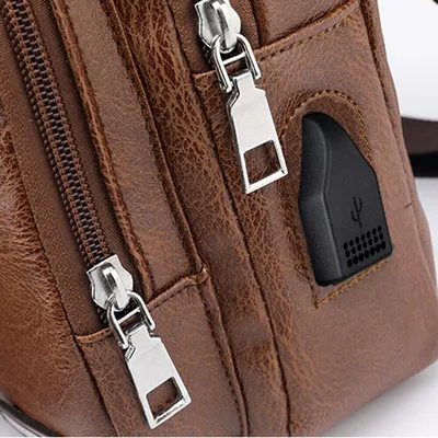 حقيبة شحن USB للرجال، حقيبة صدر للرجال لحقيبة كتف PVC مخصصة من PU، حزمة قطرية، حقيبة سفر ماسنجر حقائب كروس جثث