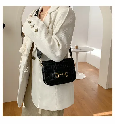 Fashion Retro Wild Lady Single Shoulder Bag