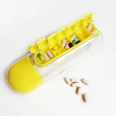 Outdoor Portable Water Bottle One Week Use Medicine Box Cup