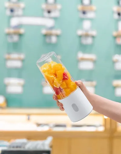 Home portable juicer household fruit automatic