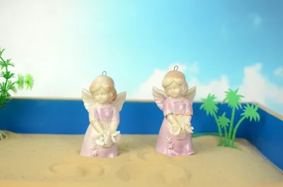Color angel of Western characters