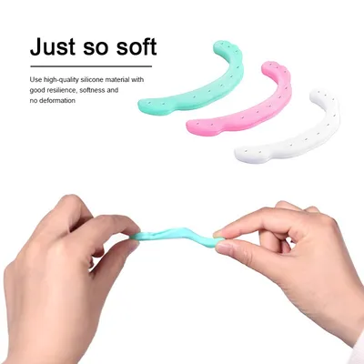 Invisible earmuffs earhook
