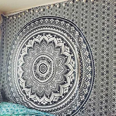 Hanging beach towels and beach blankets