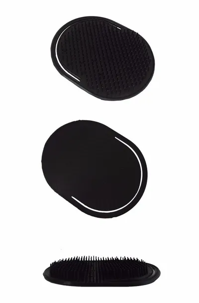 Portable hair brush for men