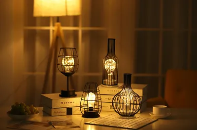 مصباح ليلي من الحديد المطاوع بتقنية LED