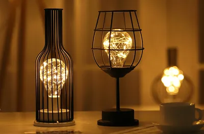 مصباح ليلي من الحديد المطاوع بتقنية LED