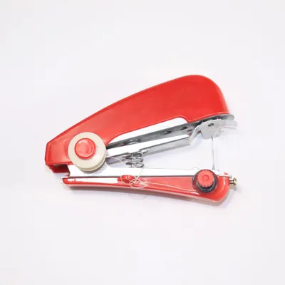 Small Household Hand-held Portable Manual Sewing Machine