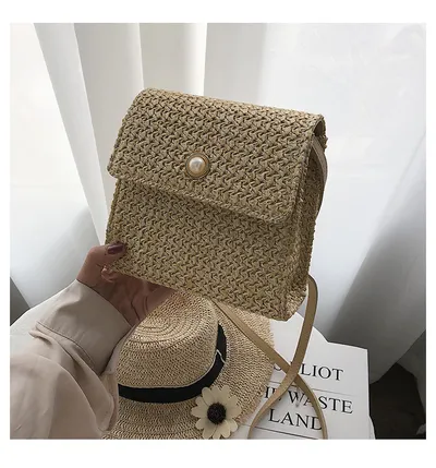 One shoulder straw bag