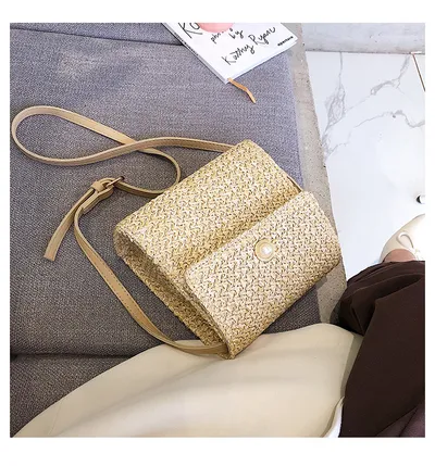 One shoulder straw bag