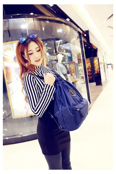 Waterproof leisure drawstring bag