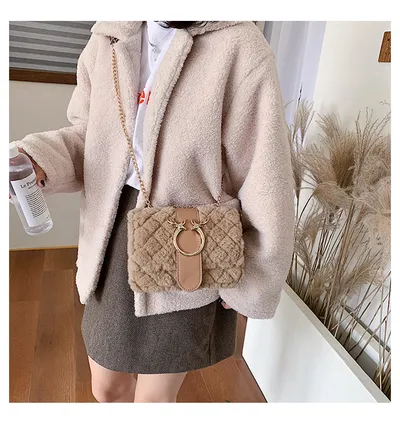 Women's diagonal shoulder bag