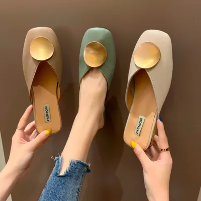 Low heel fashion high heels