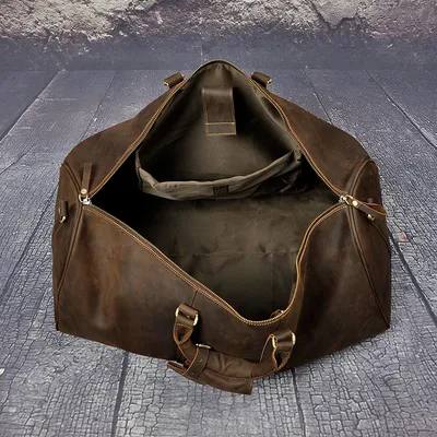 Large capacity portable travel bag