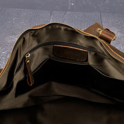 Large capacity portable travel bag