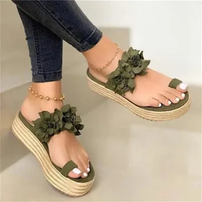 Korean style red women's sandals with straw trifle sole