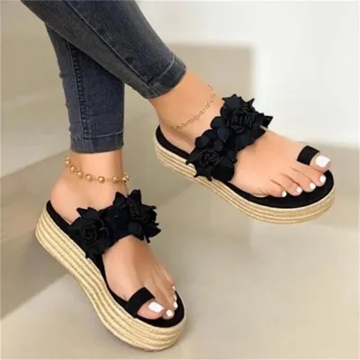 Korean style red women's sandals with straw trifle sole