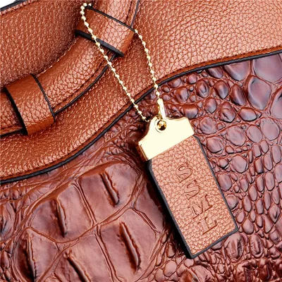 Ring shoulder diagonal bag