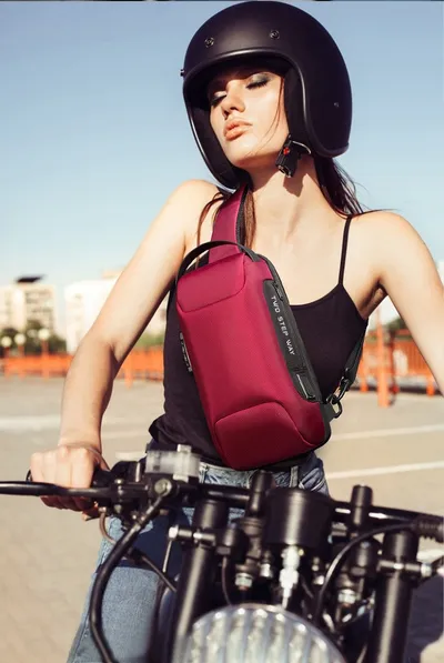 Men's messenger bag