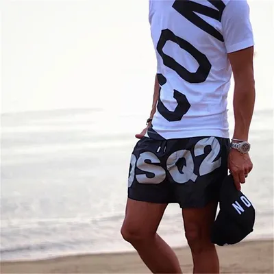 Sweat-absorbent and quick-drying three-point shorts
