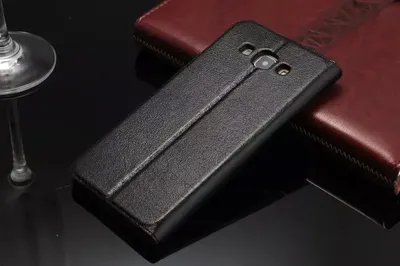 Clamshell leather phone protective leather case