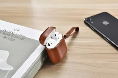Headphone box