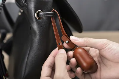 Headphone box