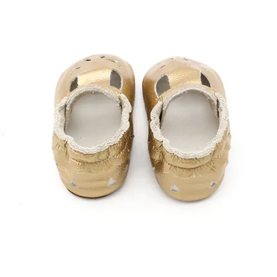 Cowhide baby shoes