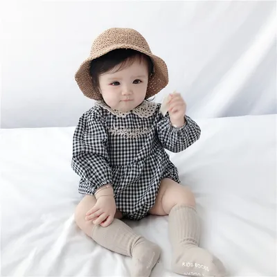 رومبر بأكمام طويلة بأكمام مربعة للأطفال